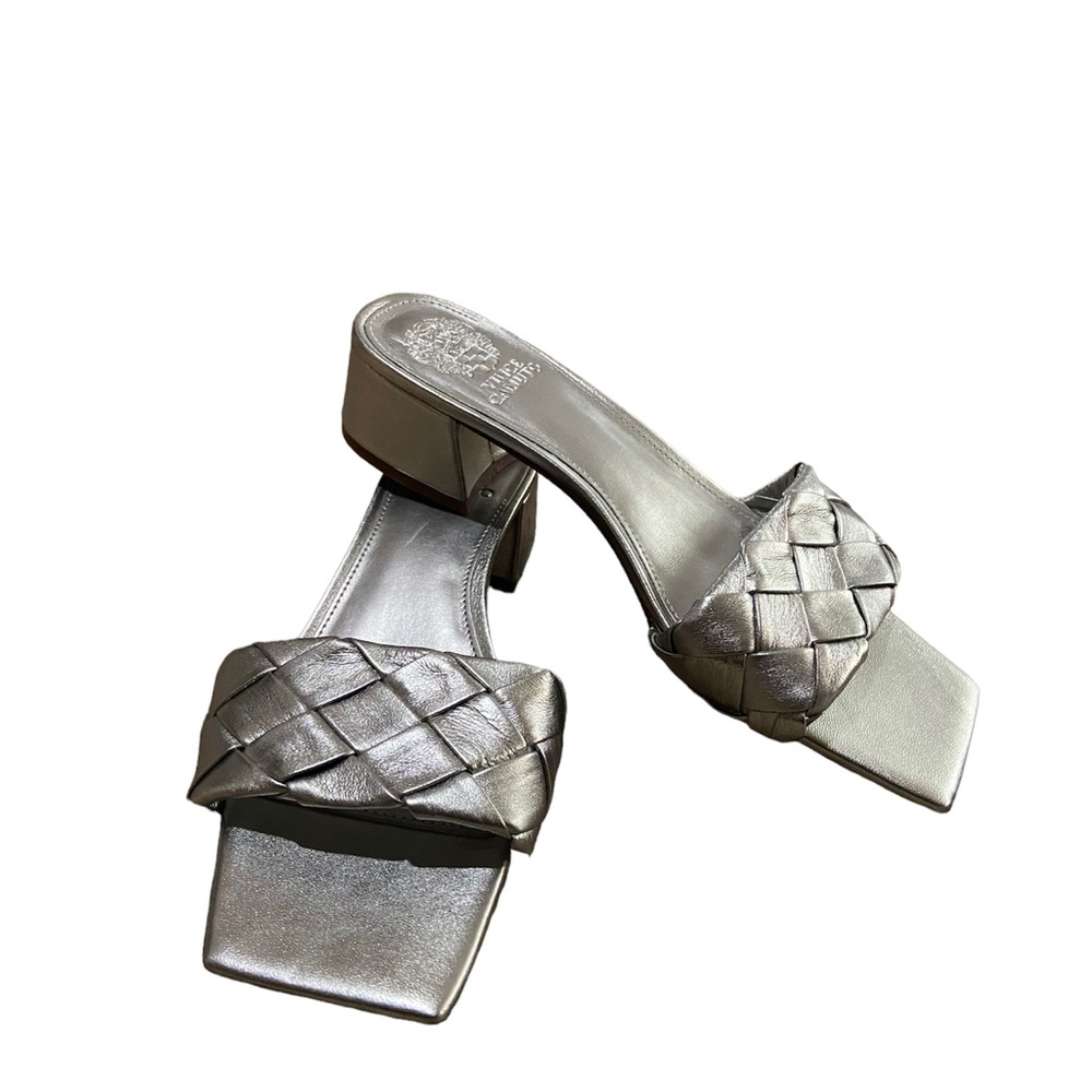 Womens Silver Vince Camuto Small heel shoes size 9